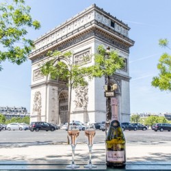 Veuve Du Vernay Brut Rose Vin Mousseux Sparkling Wine Classique & Elegant Produced In France 750ml