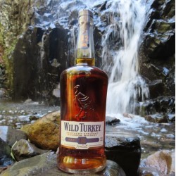 Wild Turkey Kentucky Straight (101 ) Bourbon Whiskey 70cl